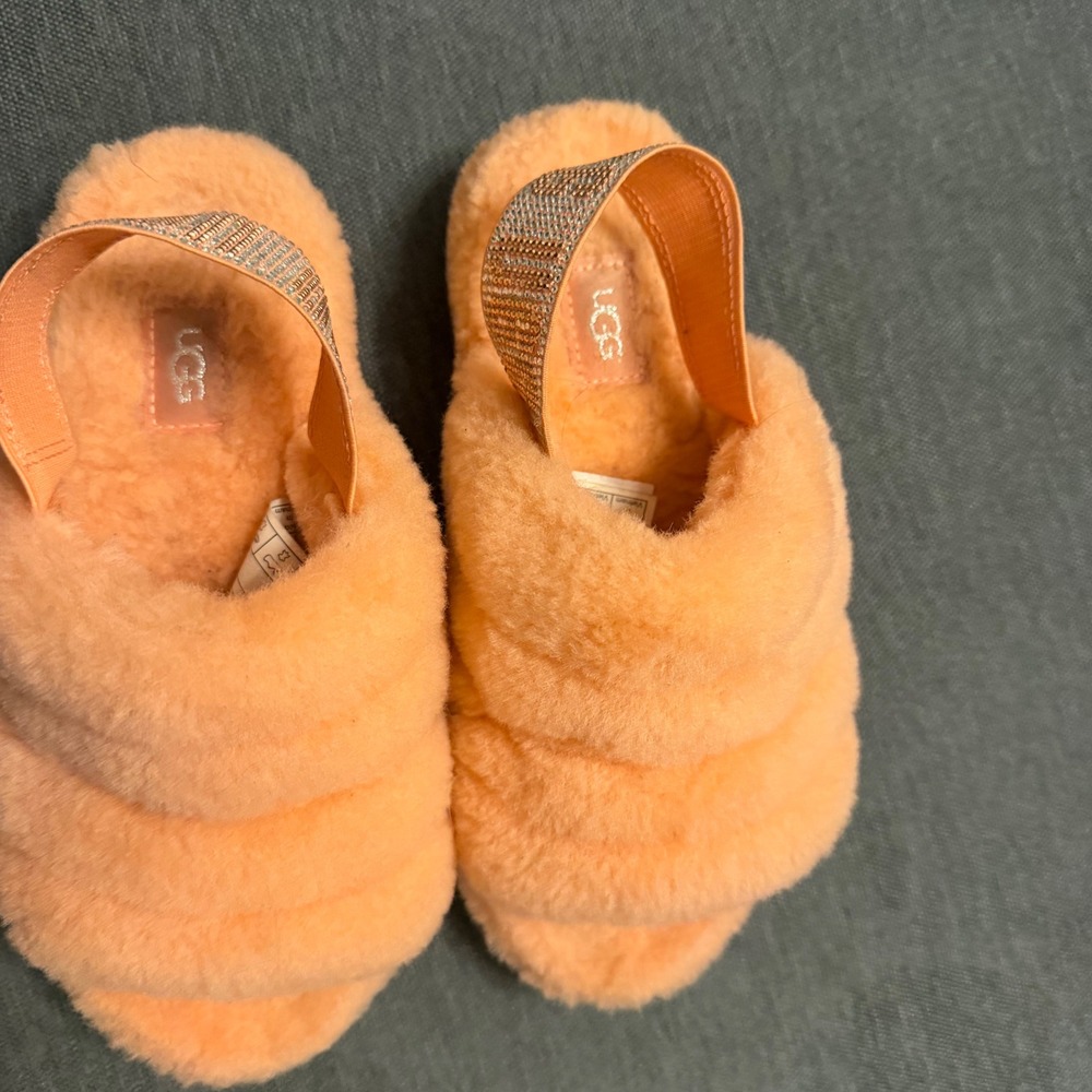 UGG‎ Fluff Yeah Bling Peach Orange Sheepskin Crystal Slide Slipper 111633